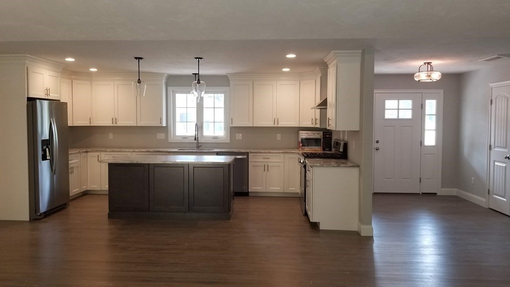 14 Kettle Hill Rd