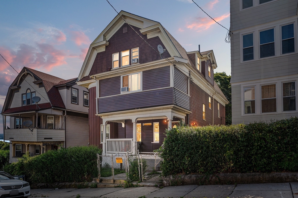 27 Brinsley St