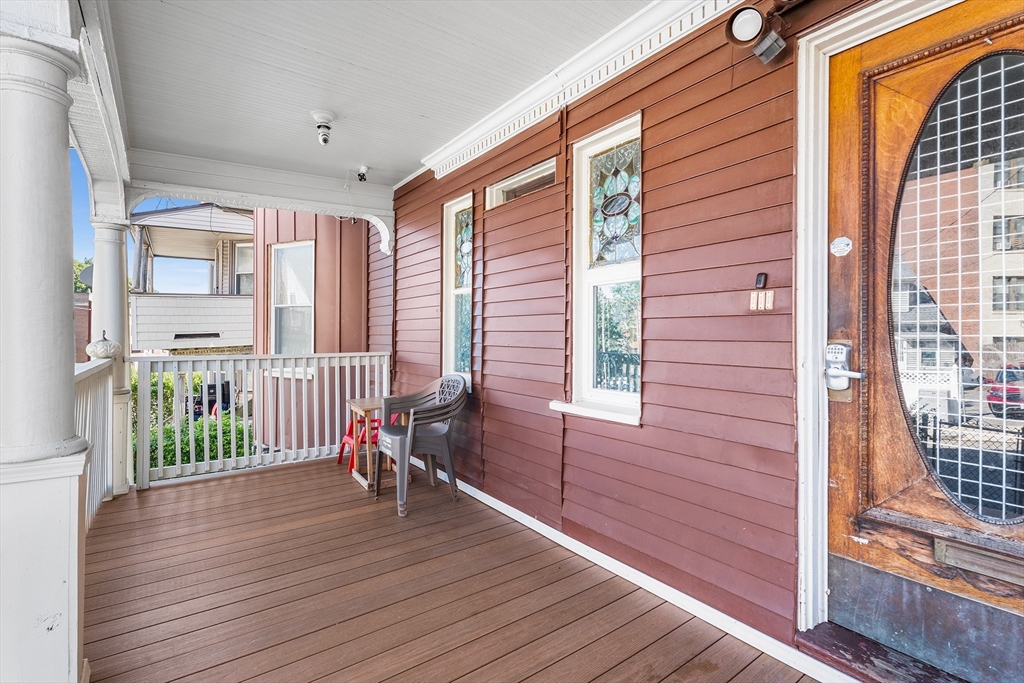 27 Brinsley St