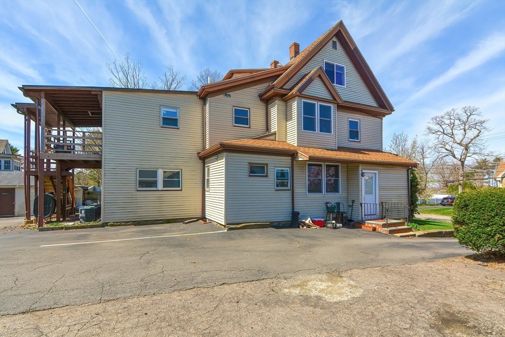289 Walnut St #1, Stoughton, MA Photo #22