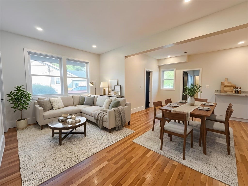 289 Walnut St #1, Stoughton, MA Photo #8