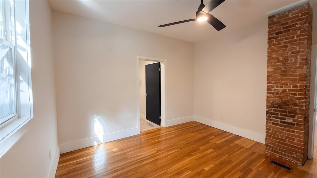 289 Walnut St #1, Stoughton, MA Photo #18