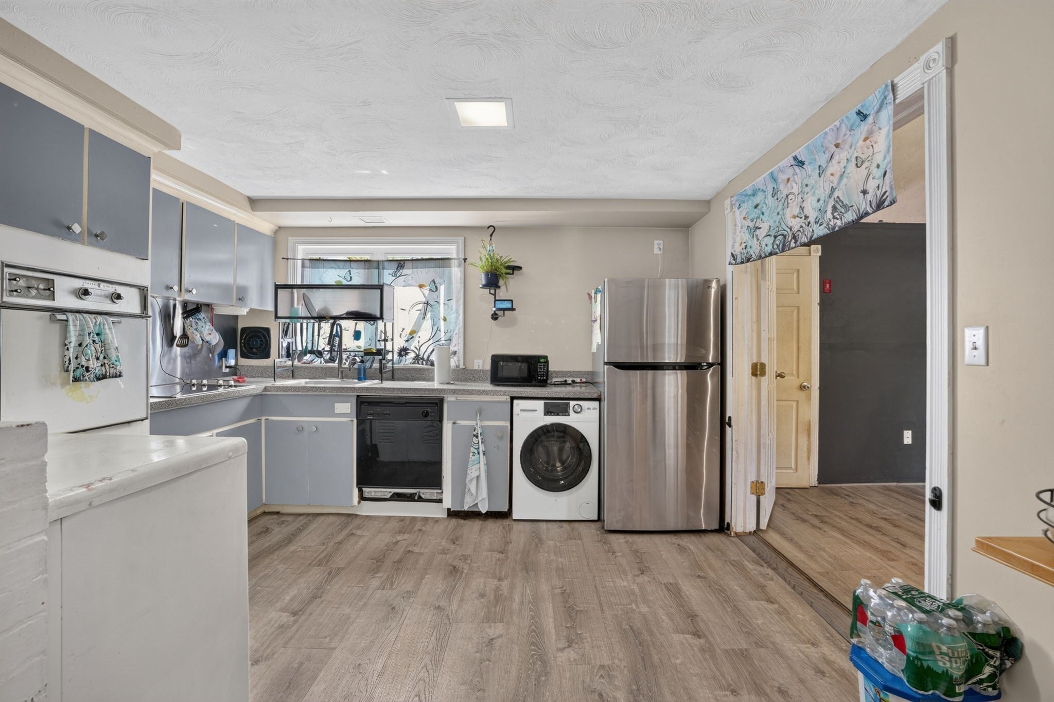 223 Elsie Rd, Brockton, MA Photo #7