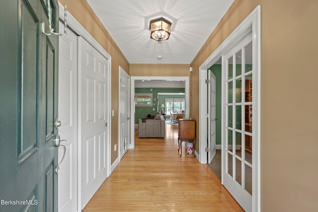 200-A Easthampton Rd