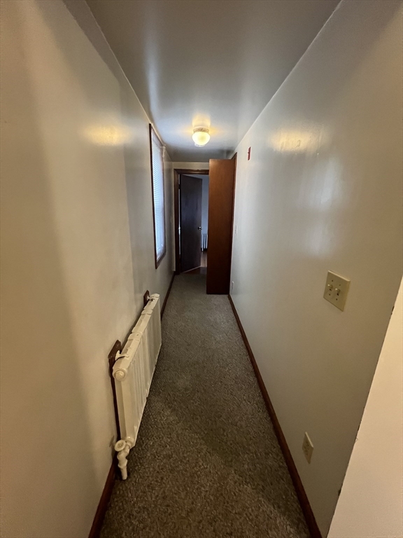 Fall River, Massachusetts 02724, United States, 4 Bedrooms Bedrooms, ,3 BathroomsBathrooms,Residential,Active,235233