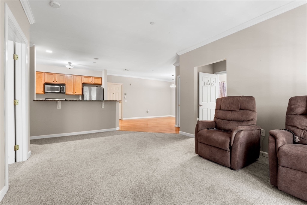 180 Chickering Rd 110C