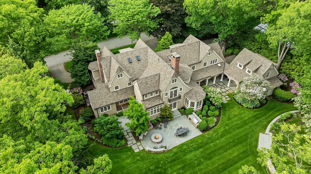 14 Greylock Road