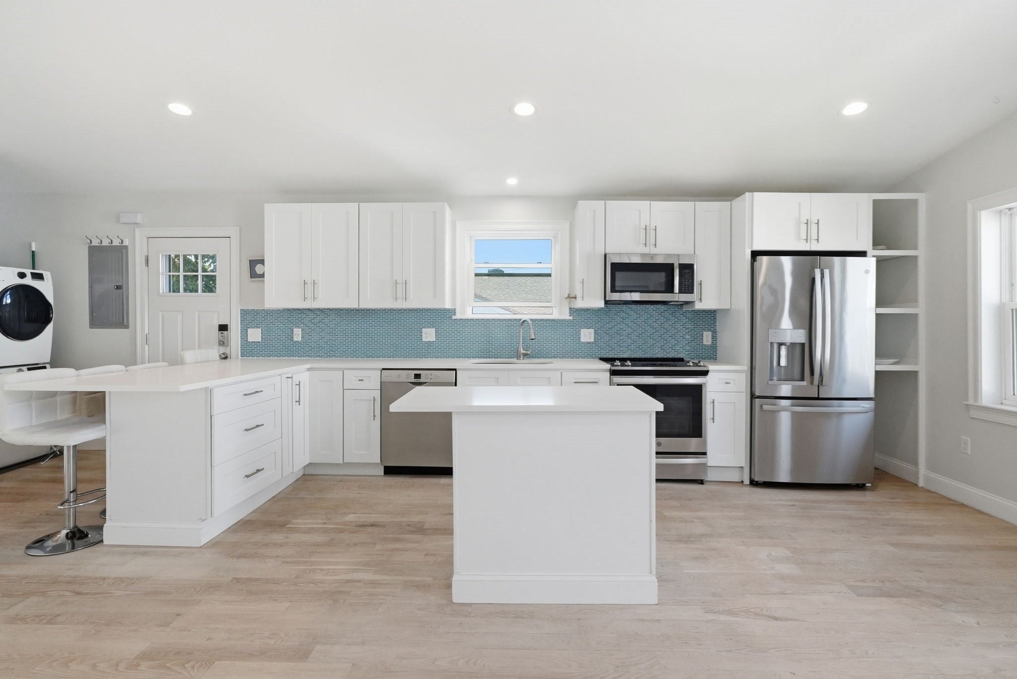 34 Underhill Street #4, Winthrop, MA, 34 Underhill Street #4, Winthrop, MA Photo #3