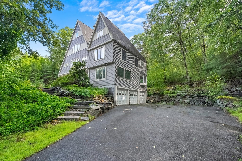 184 Old Bolton Road