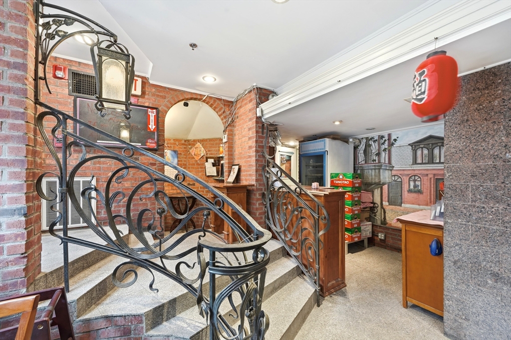 30 Massachusetts Ave