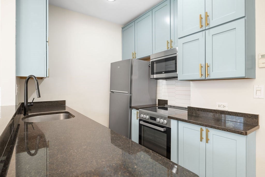 36 Bradford St 2