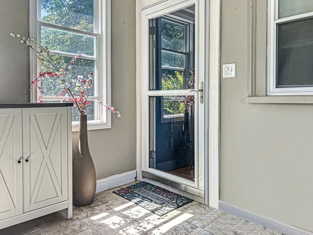 26 Garnet St 2B