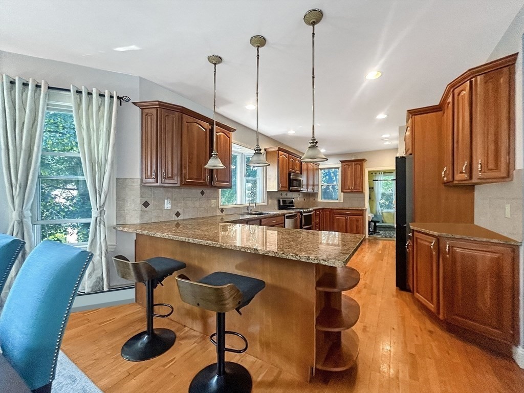 26 Garnet St 2B