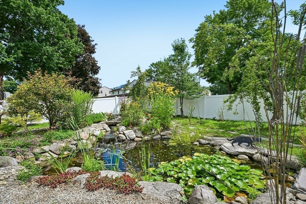12 Autumn St, Billerica, MA Photo #20