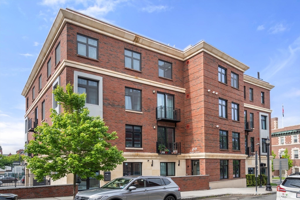 69 Walnut St 4
