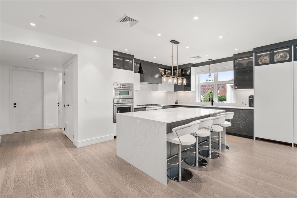69 Walnut St 4