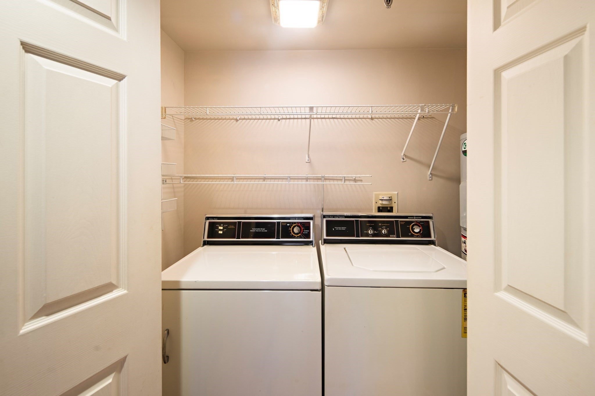 193 Oak St #205E, Newton, MA Photo #9