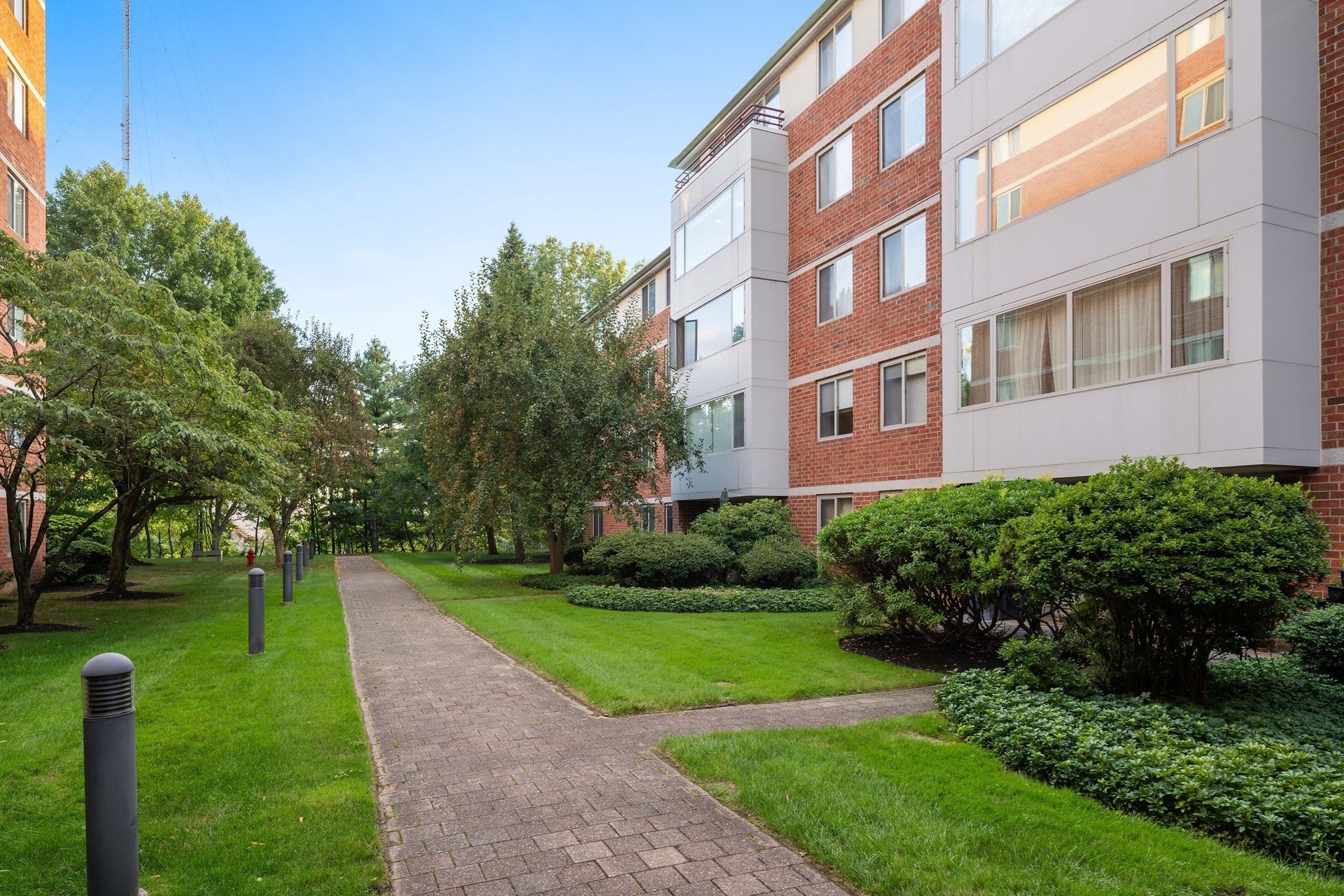 193 Oak St #205E, Newton, MA Photo #11