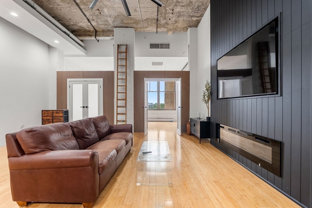 156 Porter St #309, Boston, MA, 156 Porter St #309, Boston, MA Photo #5