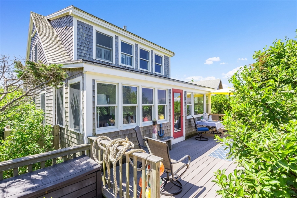 240 Robbins Hill Road
