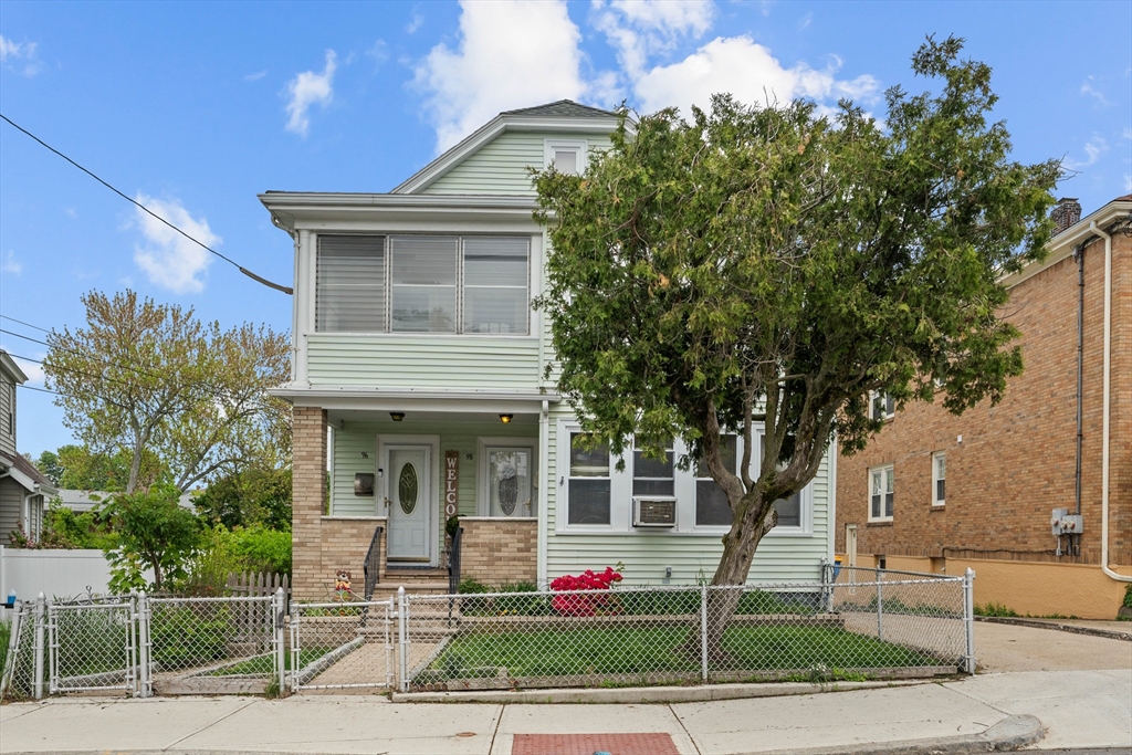 96-98 Woodside Ave