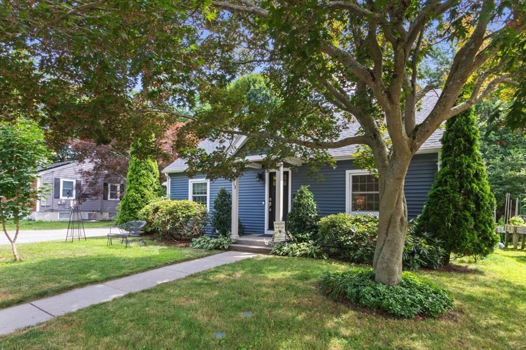 113 Farnum Rd