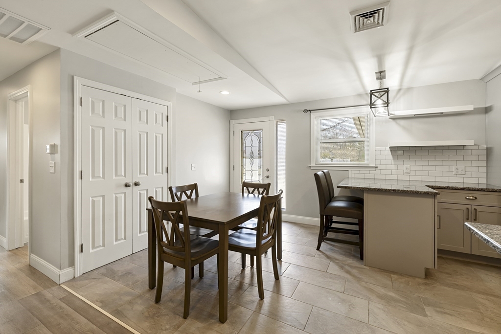 359 Granby Rd