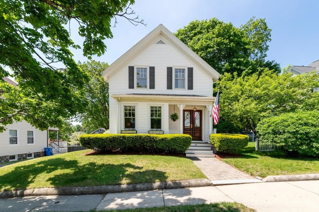 42 Lawrence St
