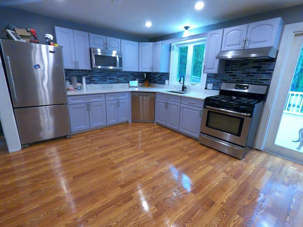 38 Vega Rd