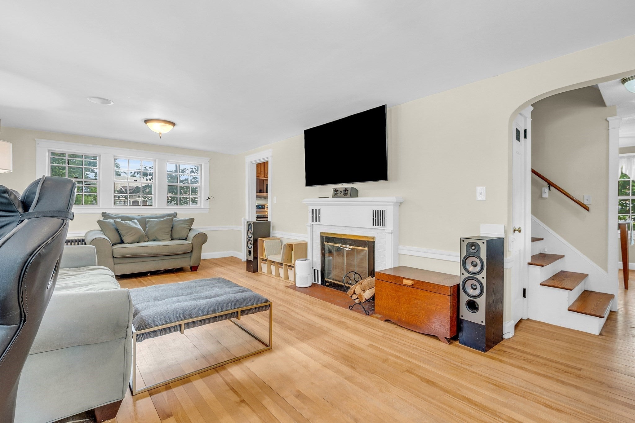 20 Pleasant St, Lunenburg, MA, 20 Pleasant St, Lunenburg, MA Photo #13