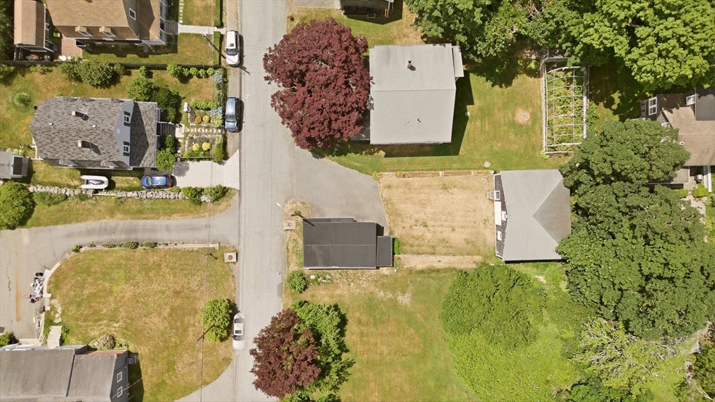 22 South Avenue, Tiverton, RI Photo #42