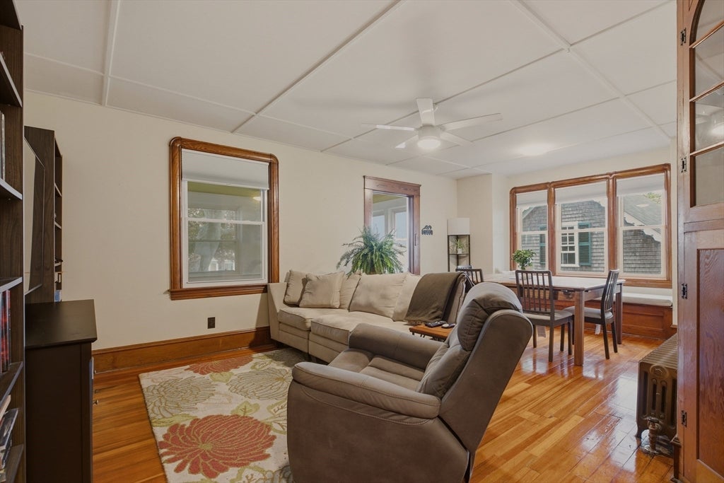 22 South Avenue, Tiverton, RI Photo #18