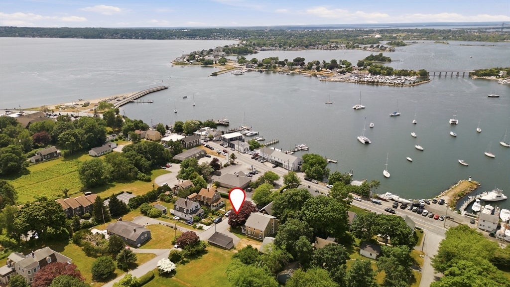 22 South Avenue, Tiverton, RI Photo #12