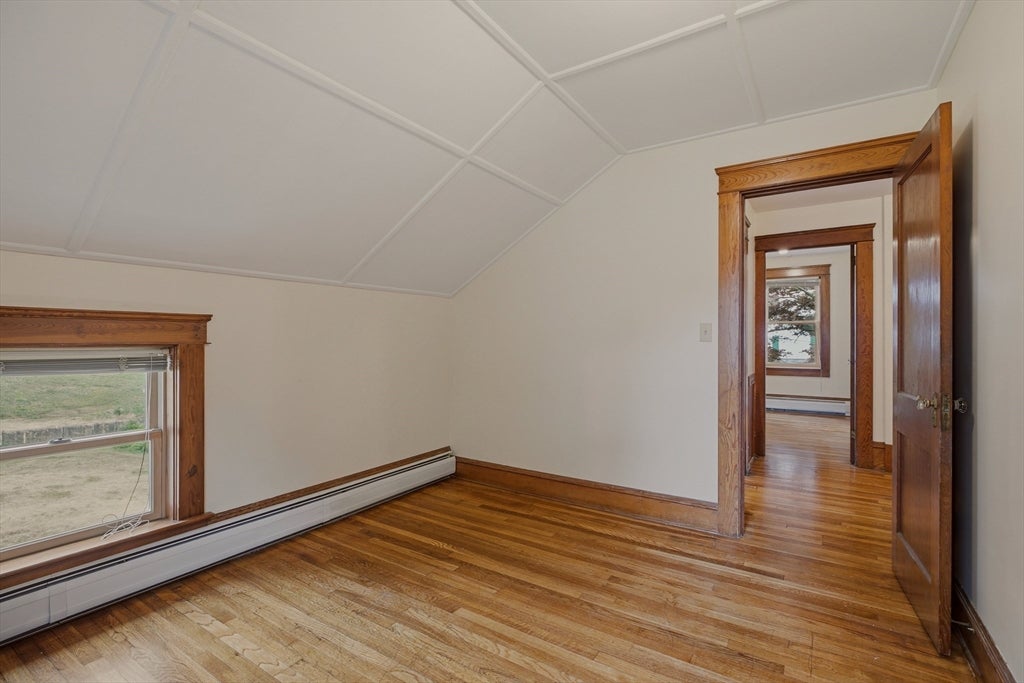 22 South Avenue, Tiverton, RI Photo #33