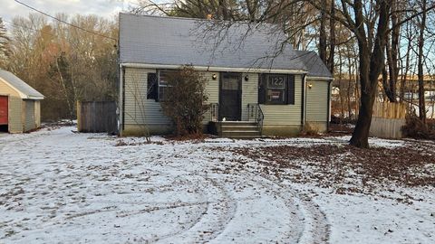 122 York St Stoughton MA 02072