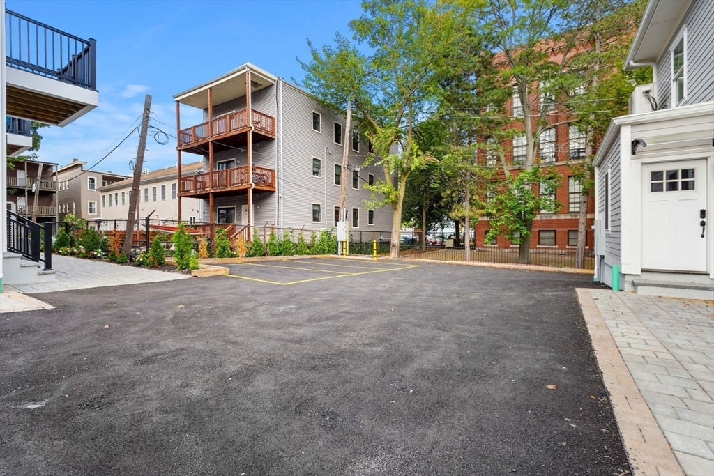 59 Perrin St #3, Boston, MA Photo #22