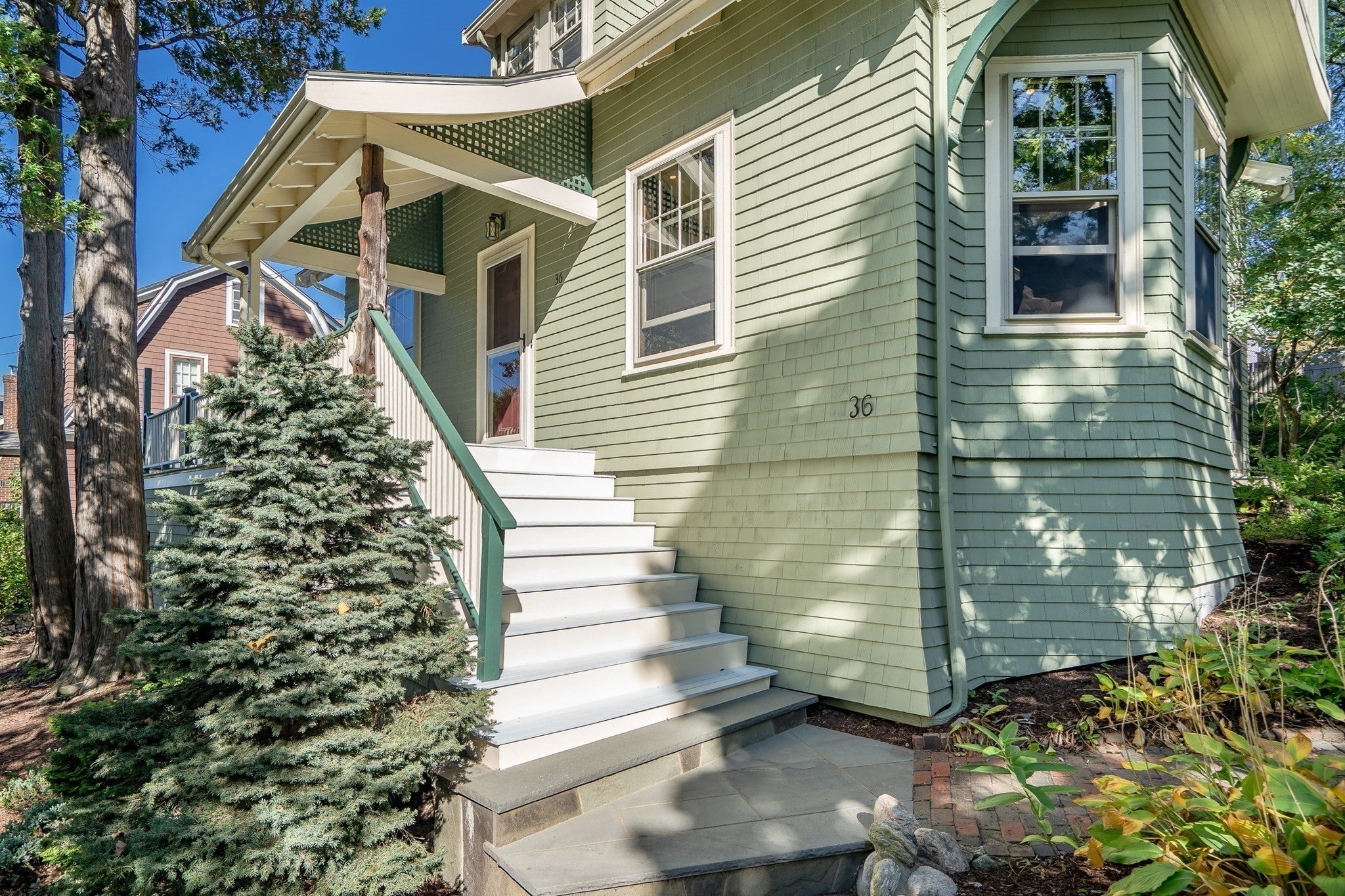 36 Warwick Rd, Watertown, MA, 36 Warwick Rd, Watertown, MA Photo #2