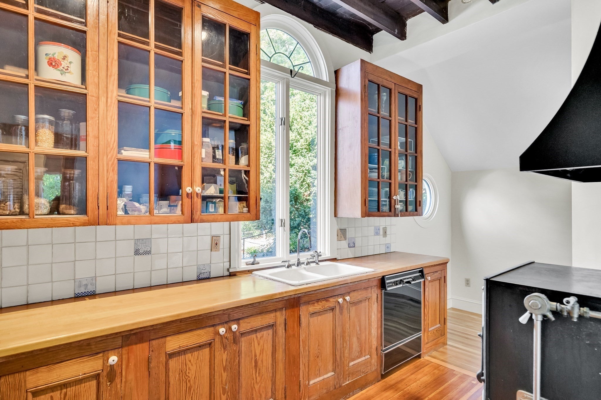 36 Warwick Rd, Watertown, MA, 36 Warwick Rd, Watertown, MA Photo #7