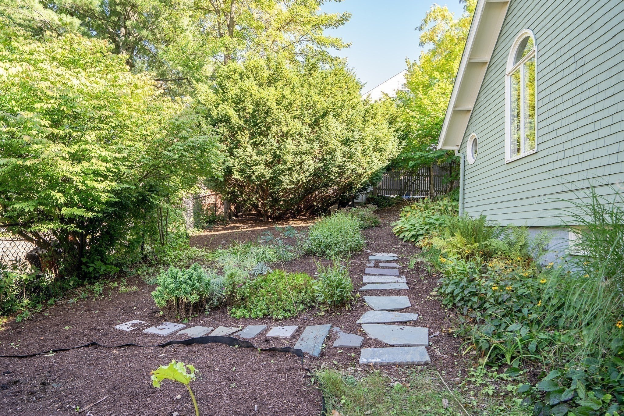 36 Warwick Rd, Watertown, MA, 36 Warwick Rd, Watertown, MA Photo #23