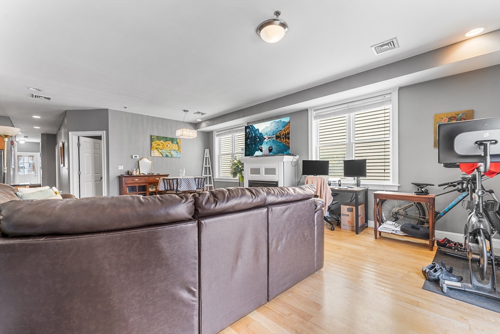 8-10 Howell St 4