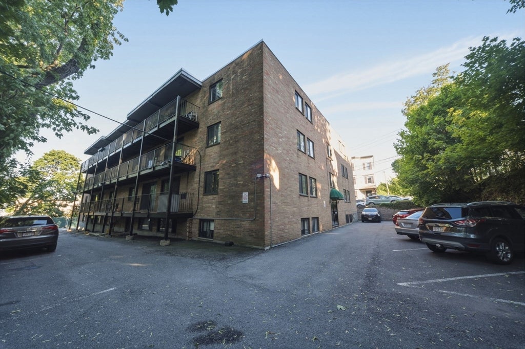 10 Coffey St #25, Boston, MA, 10 Coffey St #25, Boston, MA Photo #1