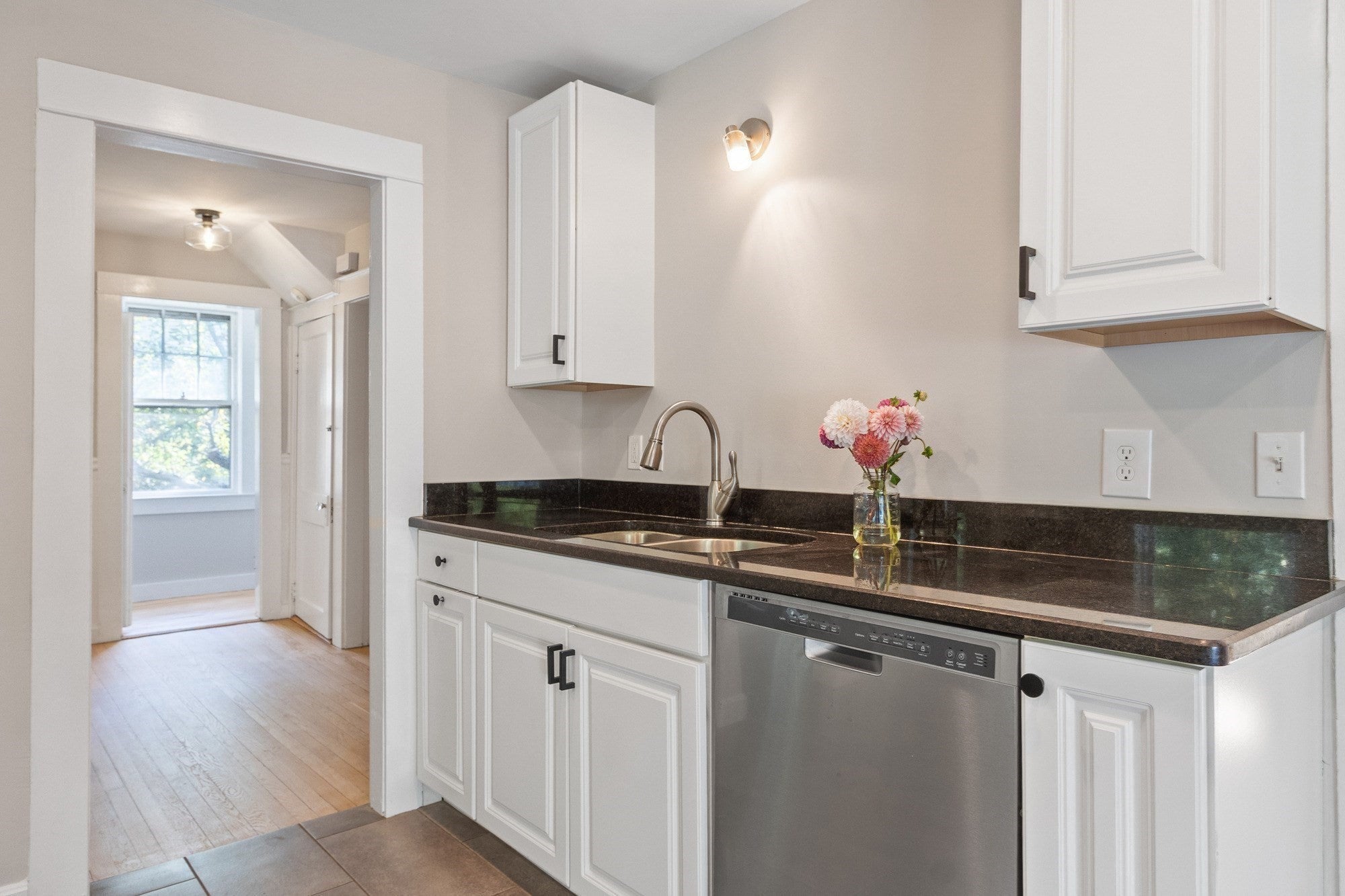 158 Woodland St, West Boylston, MA, 158 Woodland St, West Boylston, MA Photo #9