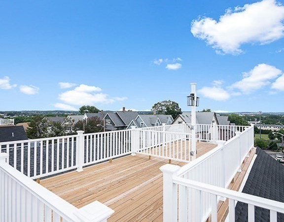 Medford, Massachusetts 02155, United States, 4 Bedrooms Bedrooms, ,2 BathroomsBathrooms,Residential,Active,193995