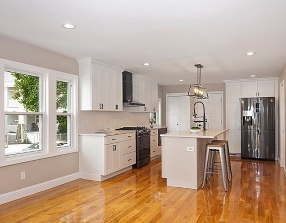 Medford, Massachusetts 02155, United States, 4 Bedrooms Bedrooms, ,2 BathroomsBathrooms,Residential,Active,193995