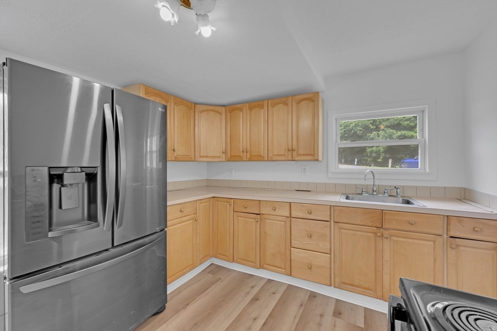 4 Eddy St, Ware, MA, 4 Eddy St, Ware, MA Photo #3