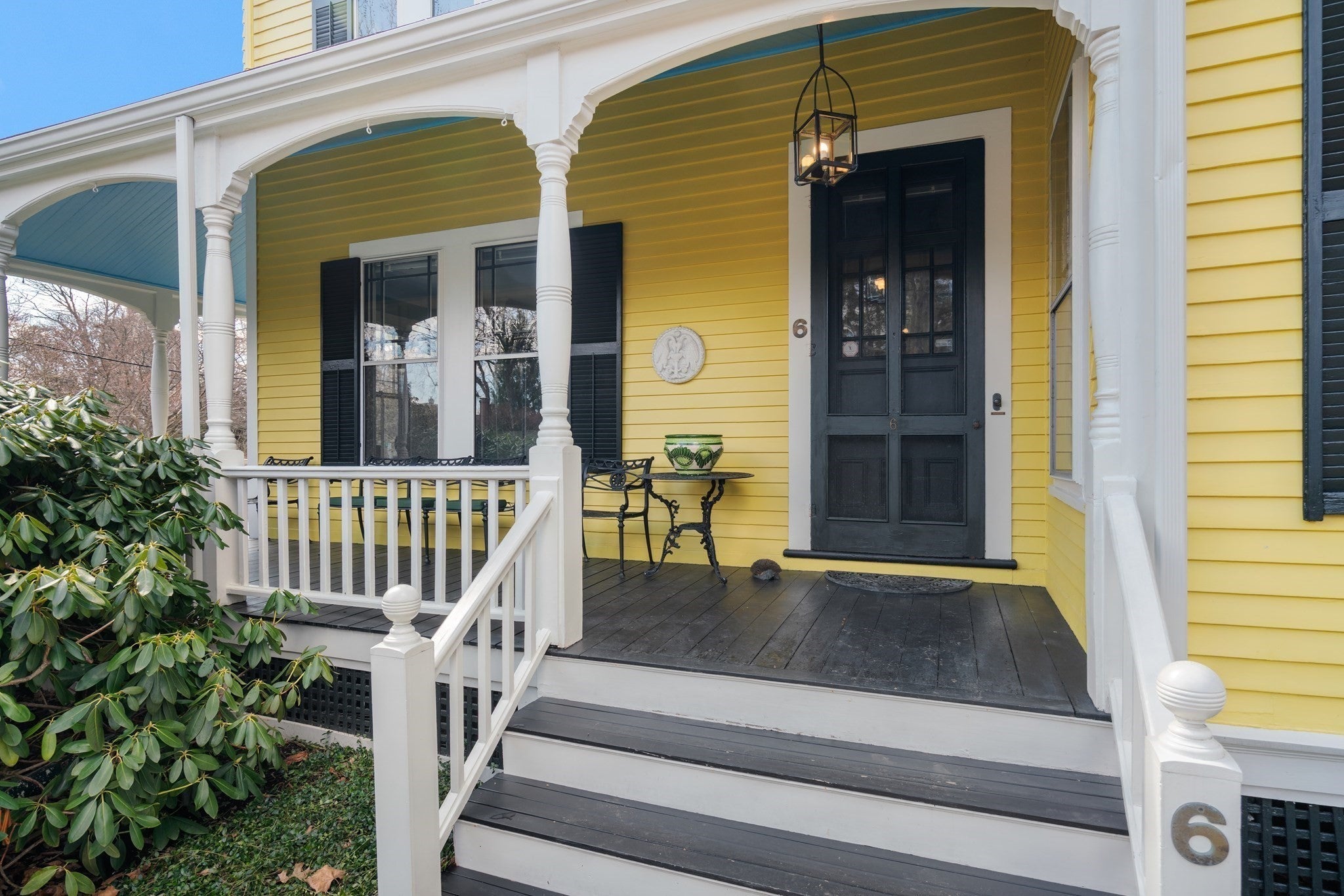 6 Mercer Circle