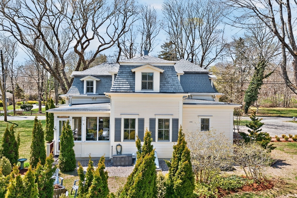 474 Davisville Rd
