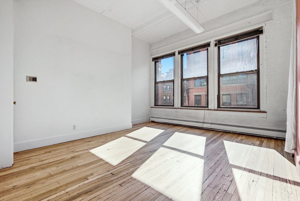 118 South Street 4AB