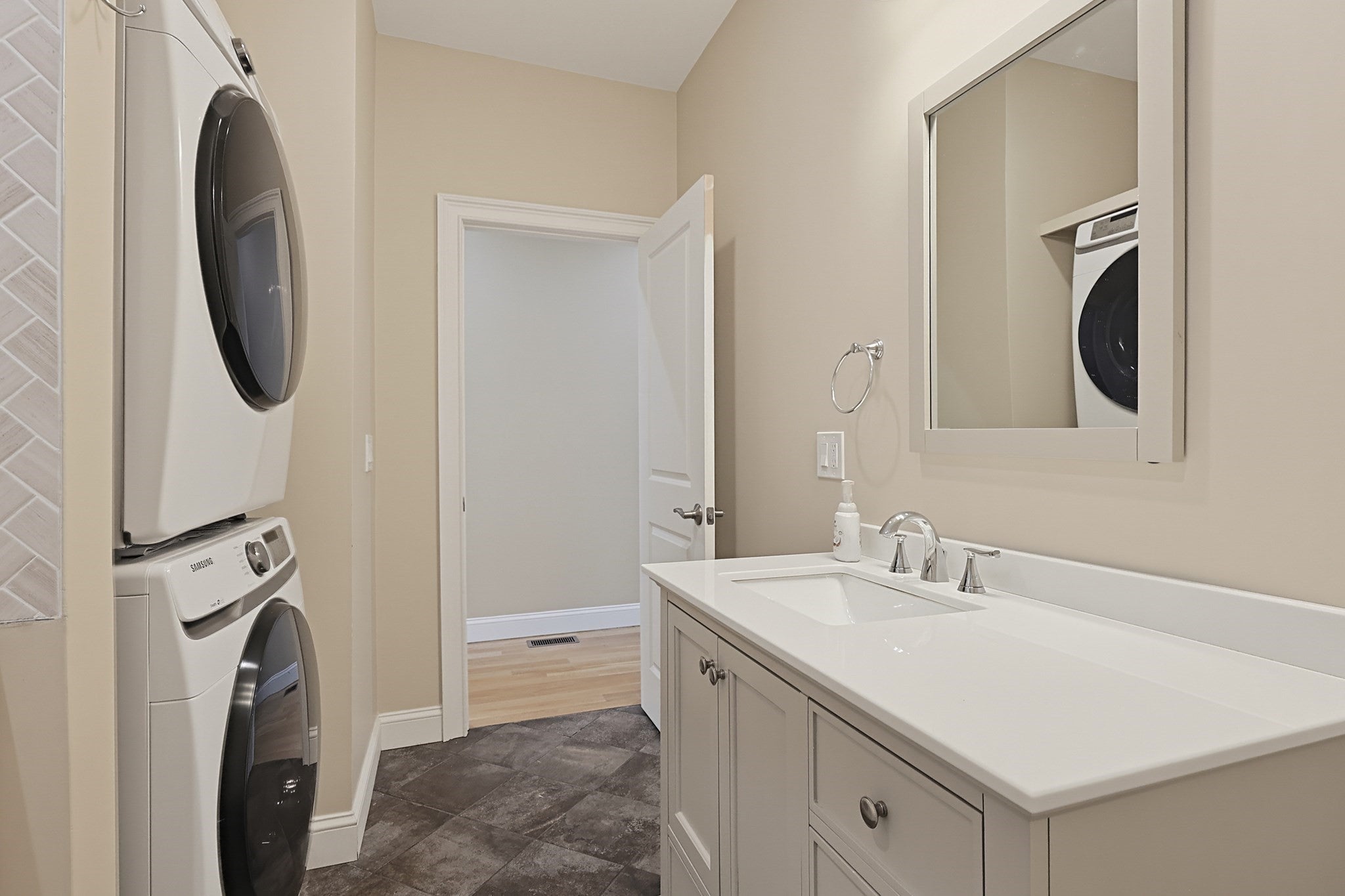 41-43 Horace St #1, Boston, MA, 41-43 Horace St #1, Boston, MA Photo #27