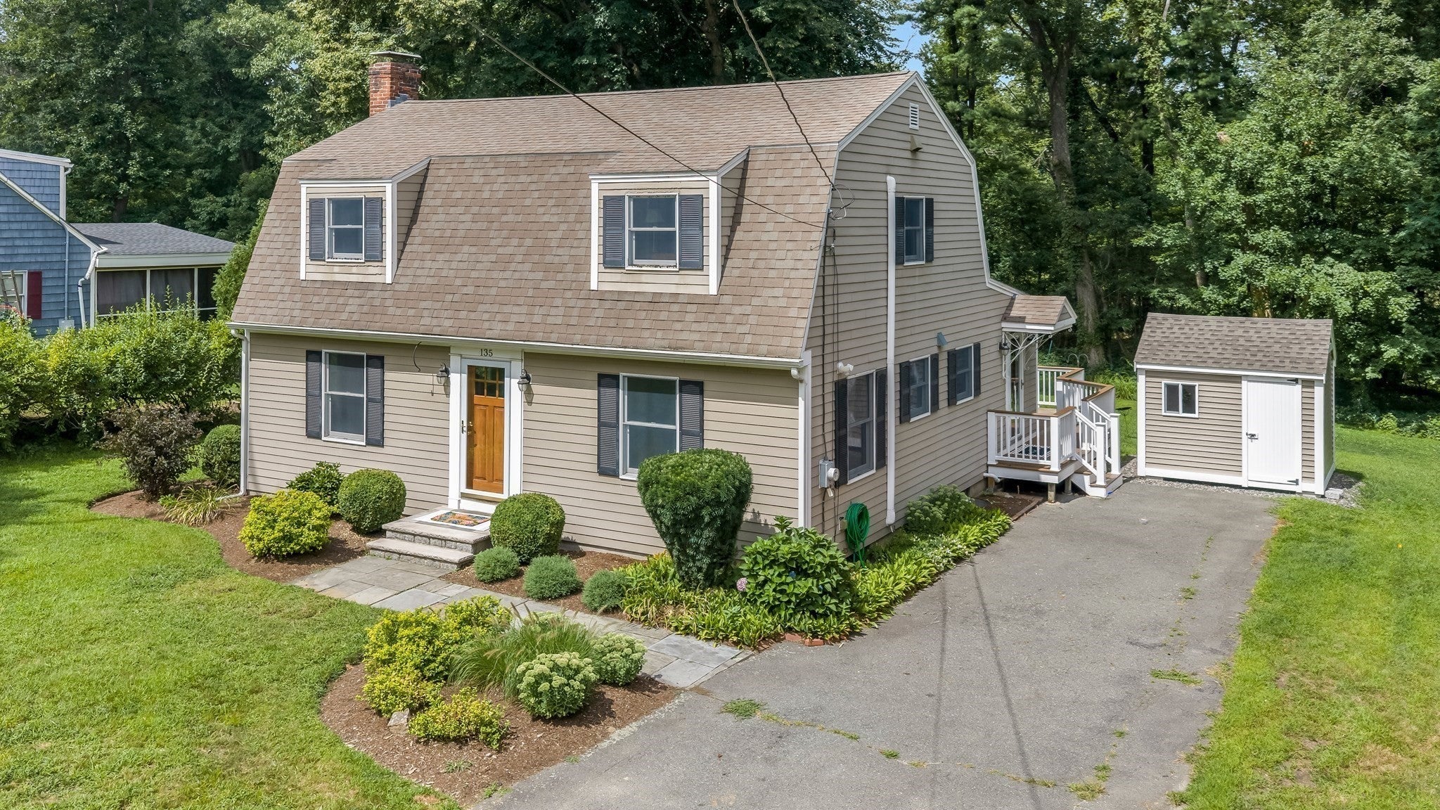 135 Linebrook Rd